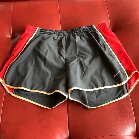 Nike Small Shorts - Picture 1 of 6